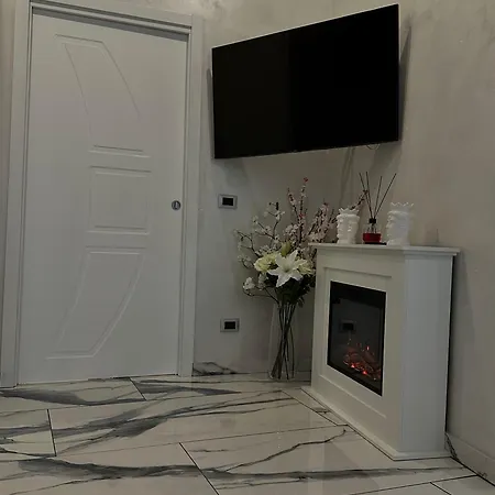 Apartment Naomi Luxury Catania