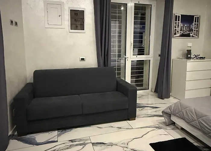 Naomi Luxury Apartment Catania